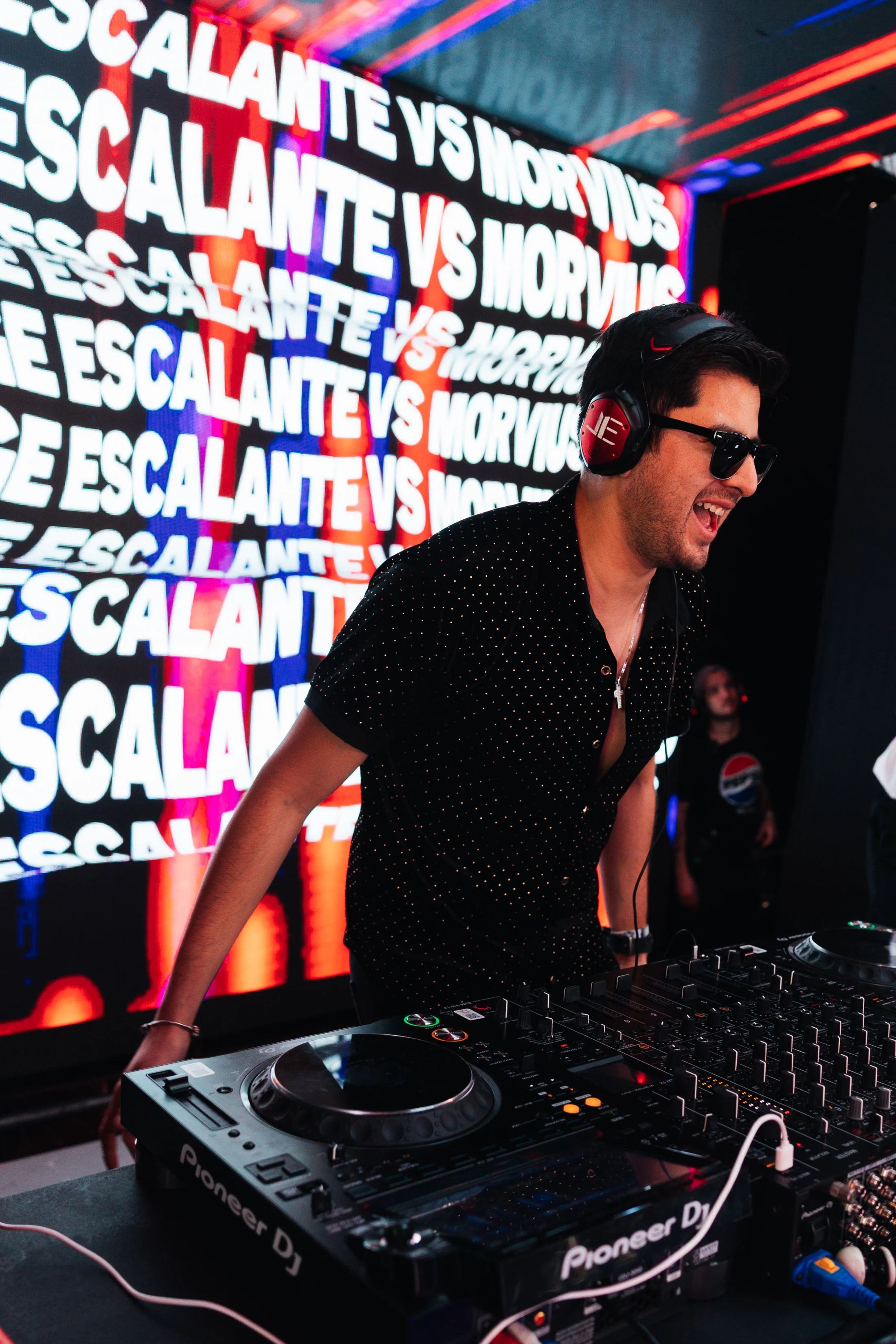Jorge Escalante at EDC Mexico 2025, photographed by Ludovic Delot