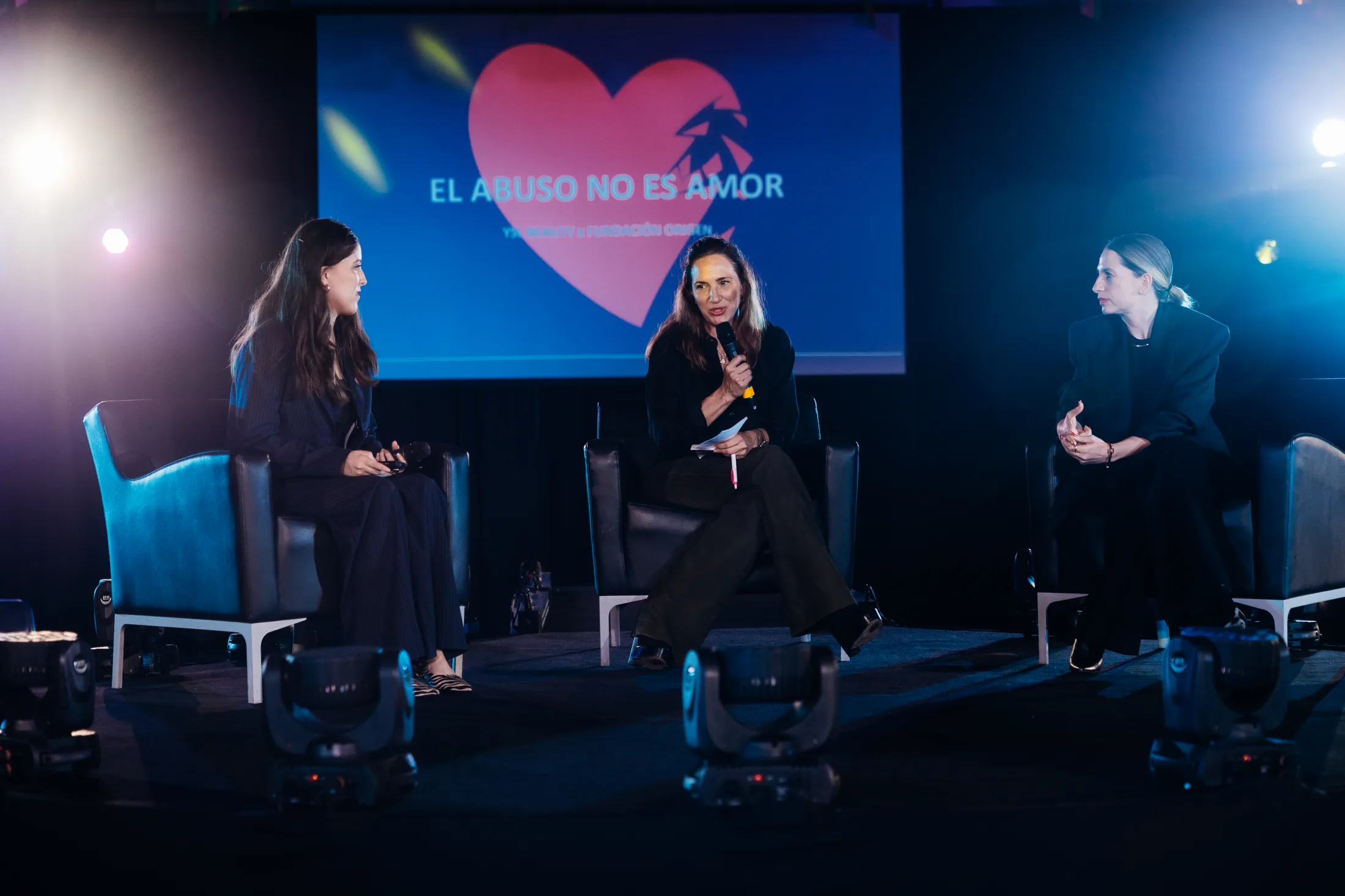 Abuso No Es Amor at BOWLS 2024, photographed by Ludovic Delot