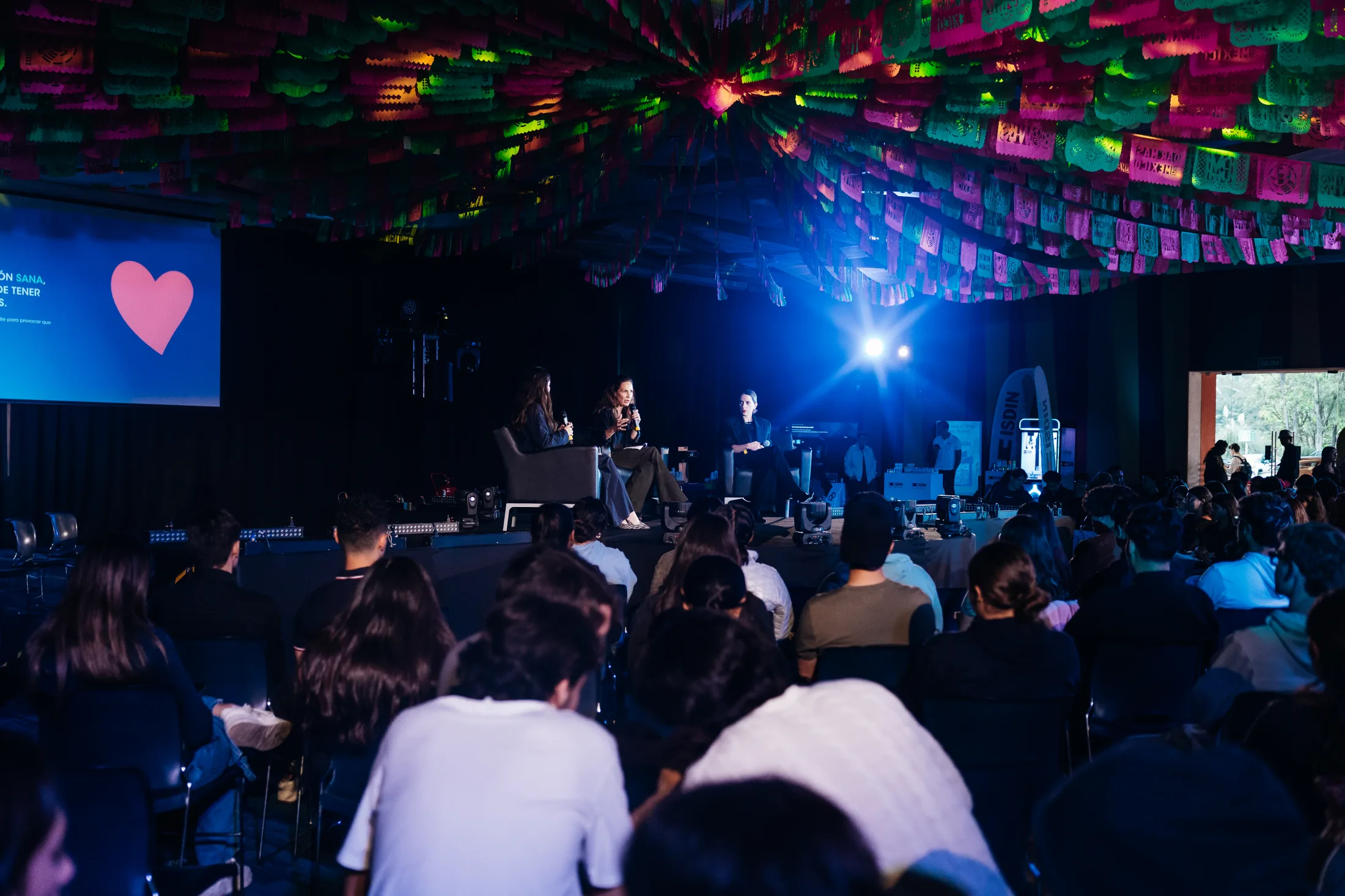 Abuso No Es Amor at BOWLS 2024, photographed by Ludovic Delot