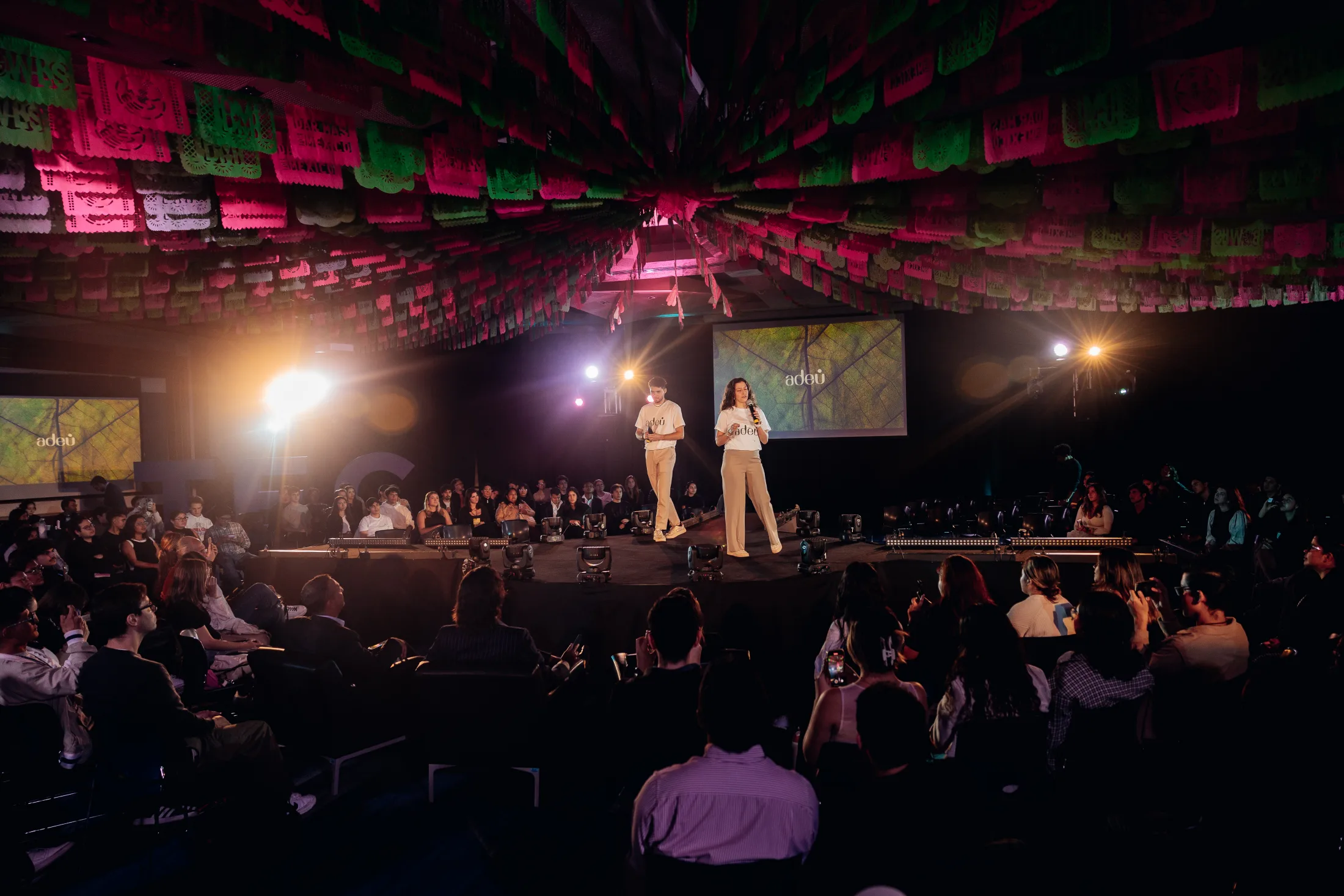 El Tanque · Live at BOWLS 2024, photographed by Ludovic Delot