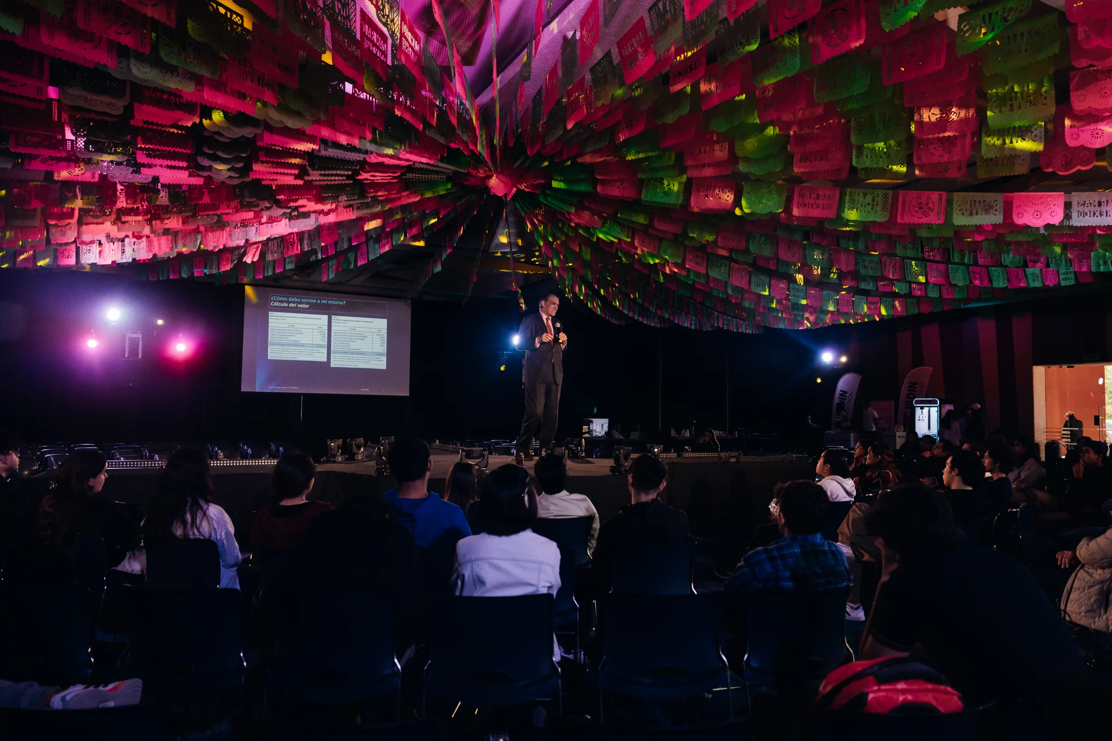 JMTV · Personal finance at BOWLS 2024, photographed by Ludovic Delot