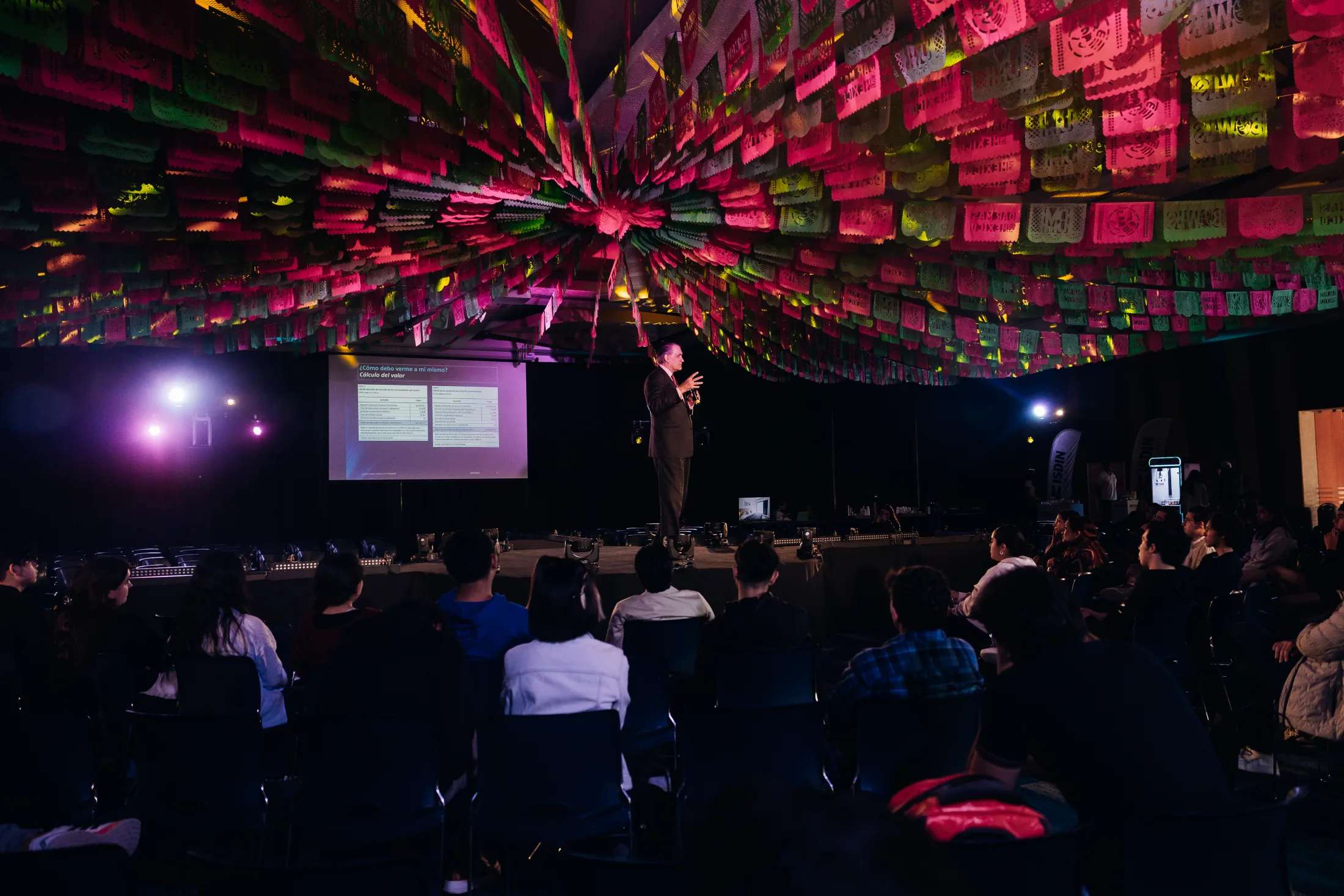 JMTV · Personal finance at BOWLS 2024, photographed by Ludovic Delot