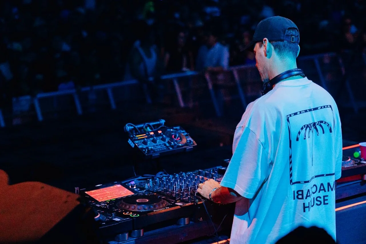 Adam Ten performing at EDC Mexico · 2024, photographed by Ludovic Delot