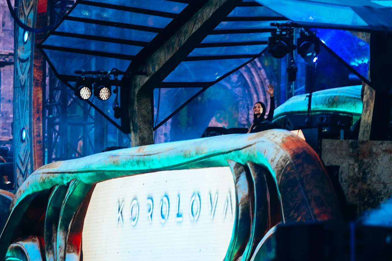 Korolova performing at EDC Mexico · 2024, photographed by Ludovic Delot