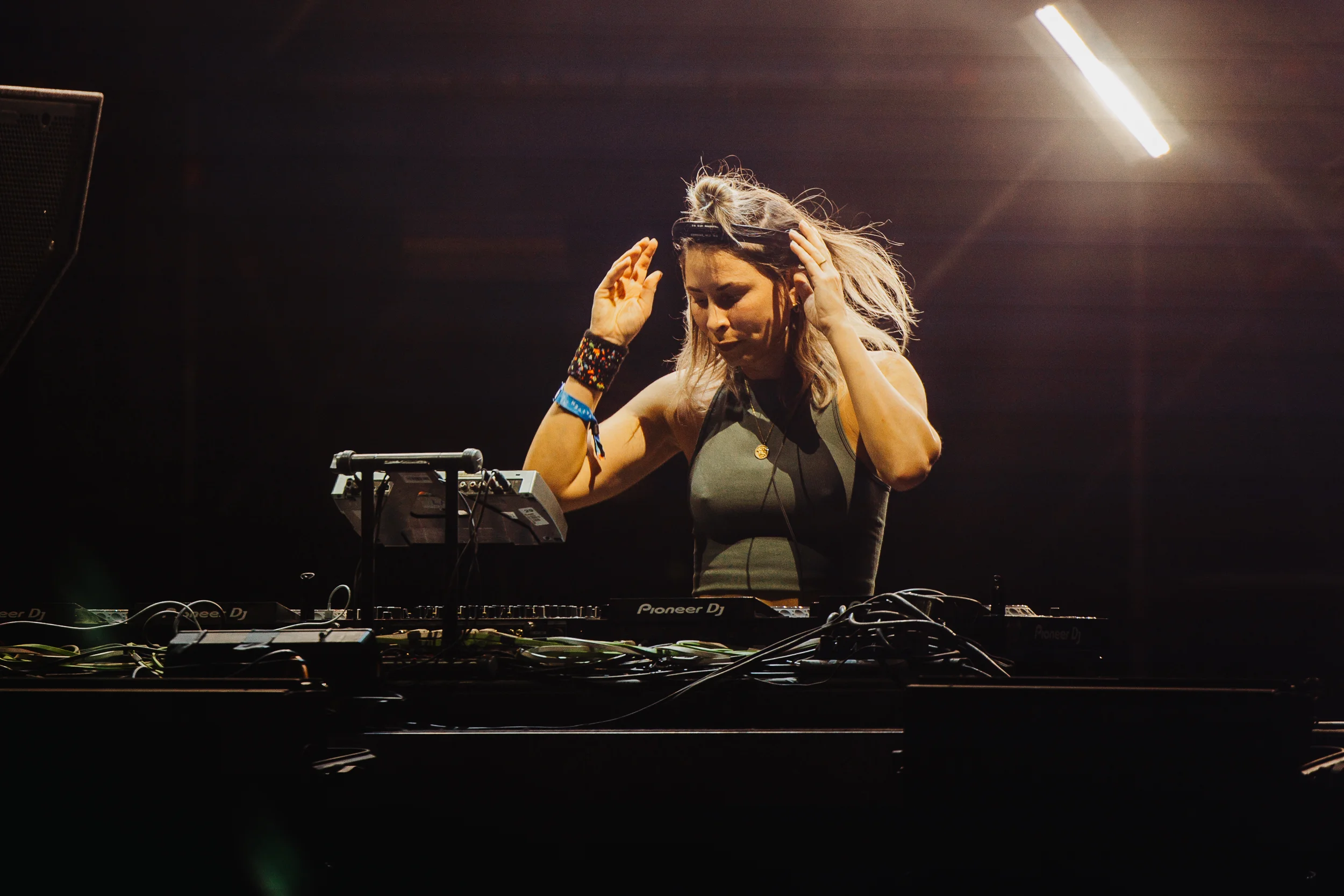 BLOND:ISH performing at Vaivén 2024 in Mexico, photographed by Ludovic Delot · frame 29