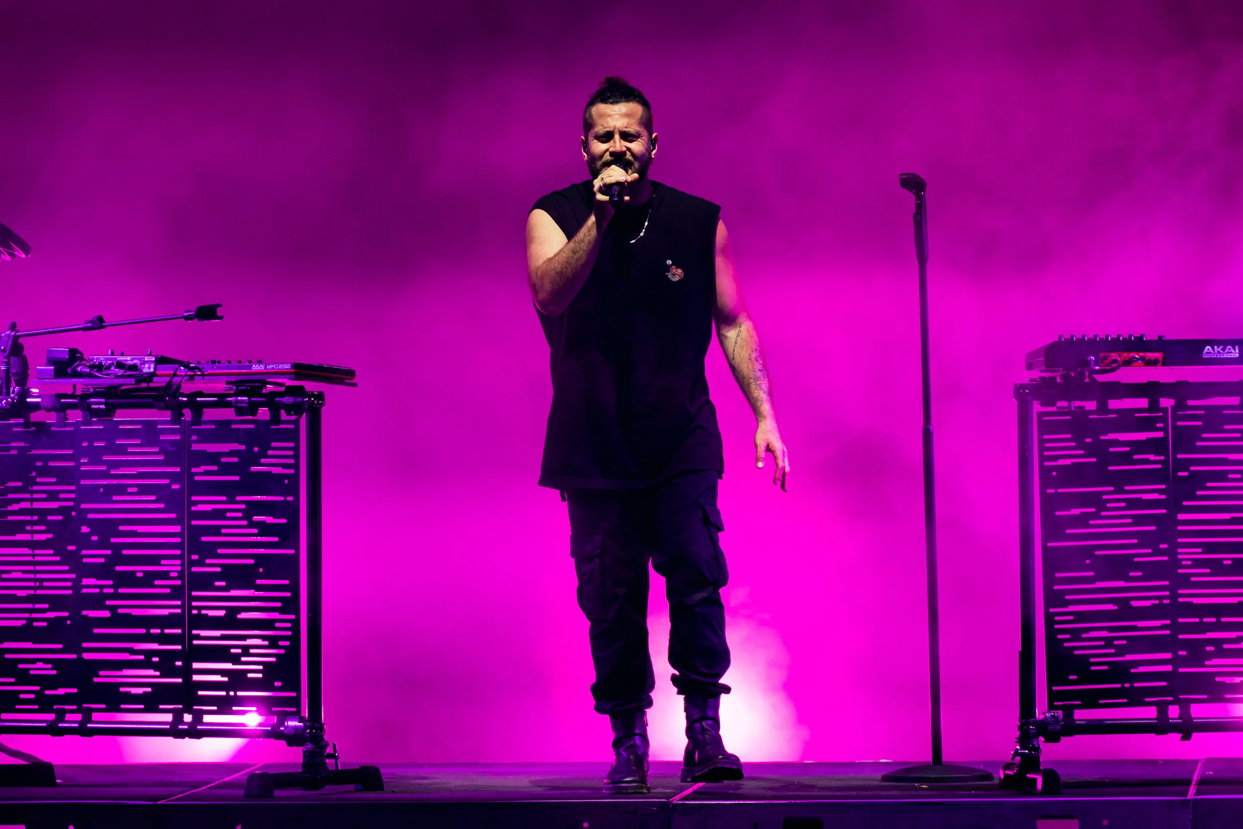 Elderbrook performing at Vaivén 2024 in Mexico, photographed by Ludovic Delot · frame 65
