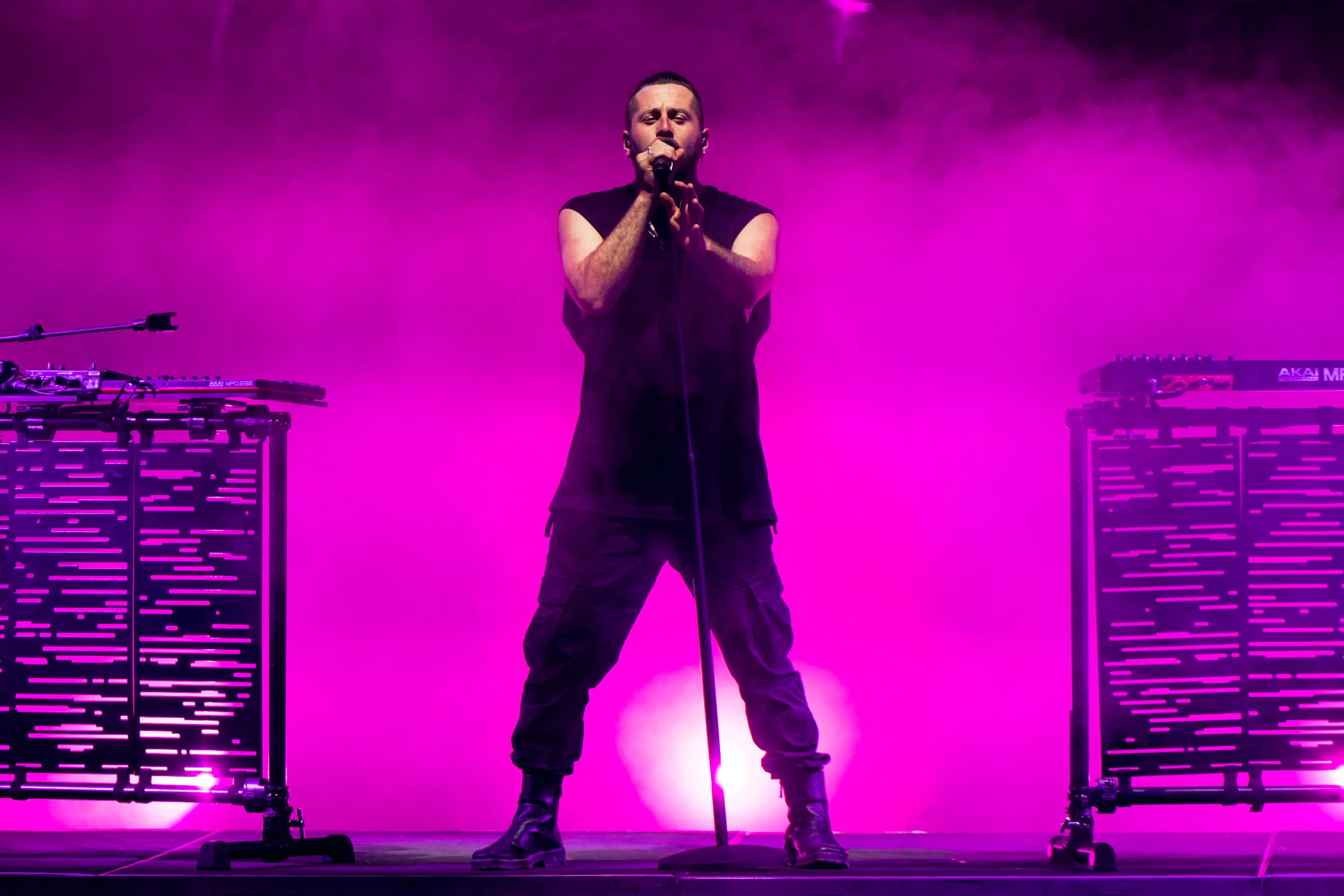 Elderbrook performing at Vaivén 2024 in Mexico, photographed by Ludovic Delot · frame 66