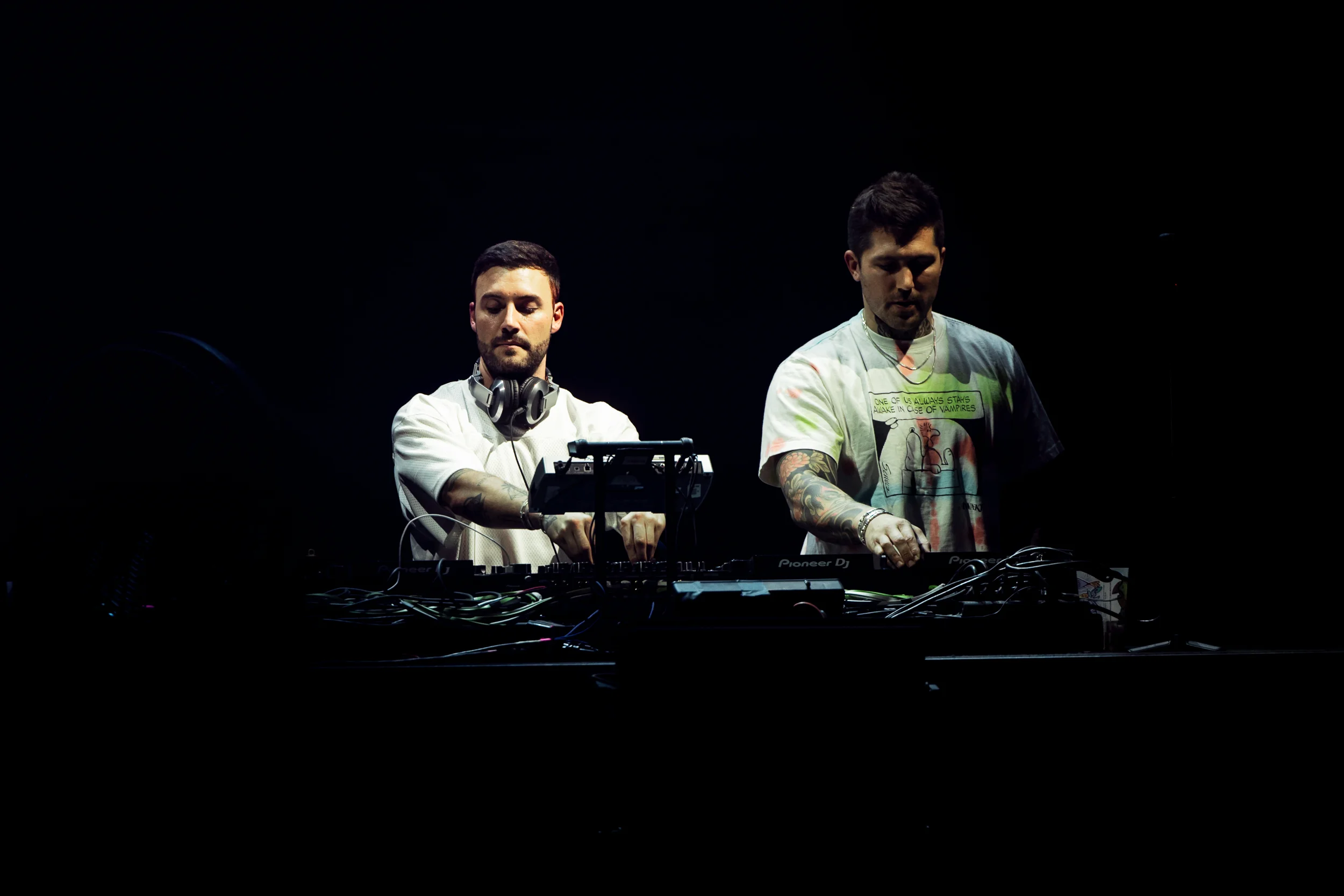 Tom & Collins performing at Vaivén 2024 in Mexico, photographed by Ludovic Delot · frame 76