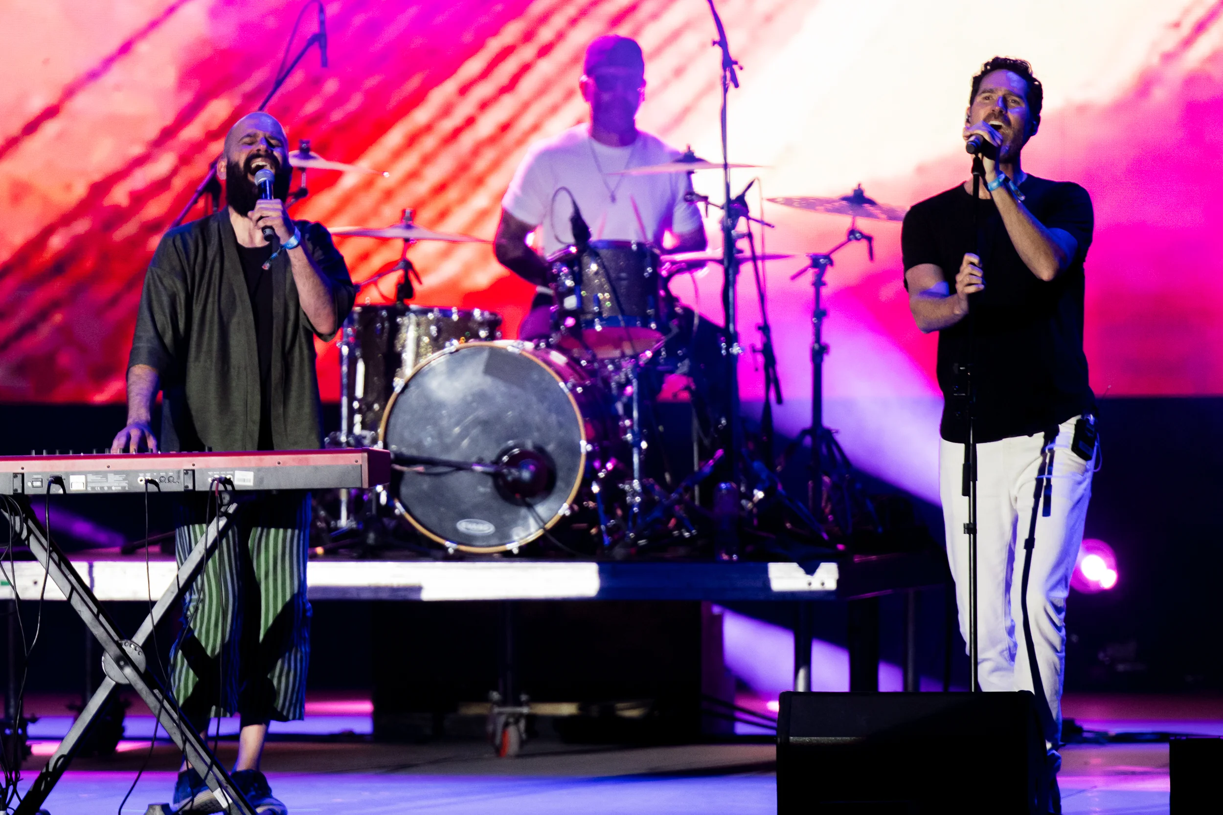 Capital Cities performing at Vaivén 2024 in Mexico, photographed by Ludovic Delot · frame 83