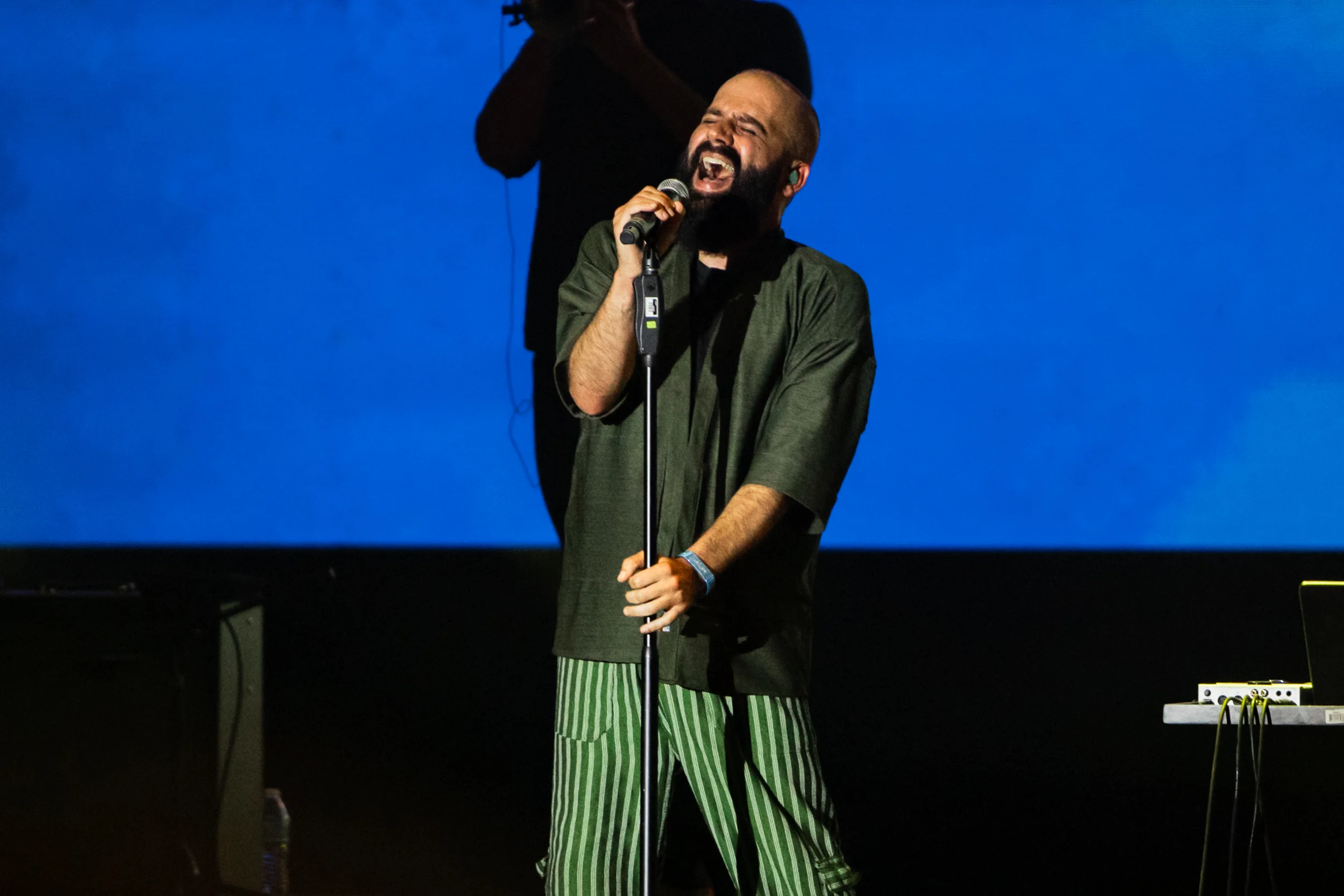 Capital Cities performing at Vaivén 2024 in Mexico, photographed by Ludovic Delot · frame 97