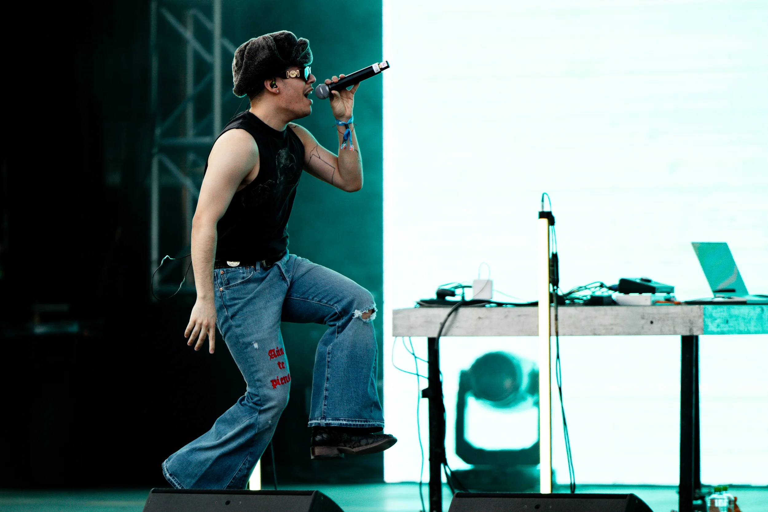 NSQK performing at Vaivén 2024 in Mexico, photographed by Ludovic Delot · frame 124