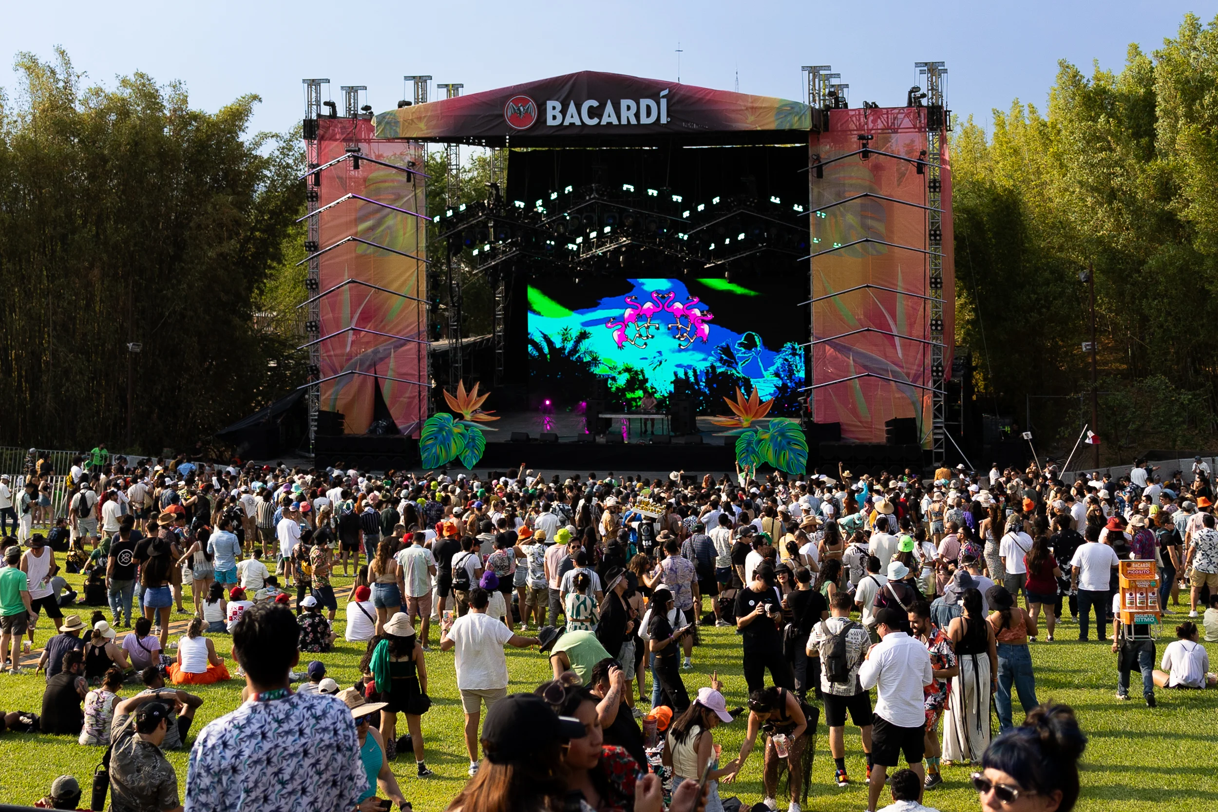 Vaivén 2024 festival atmosphere in Mexico, photographed by Ludovic Delot · frame 7