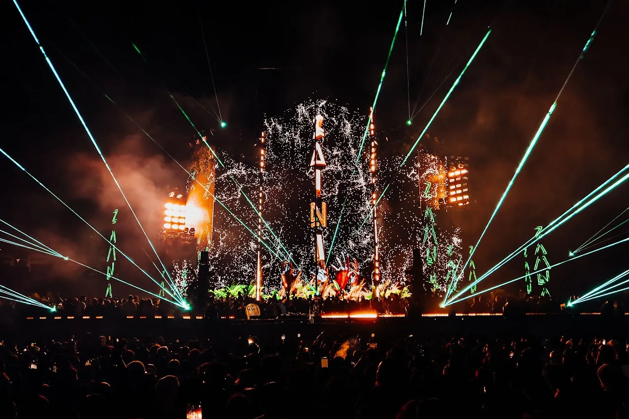 Zamna 2024 · live event photograph, photographed by Ludovic Delot
