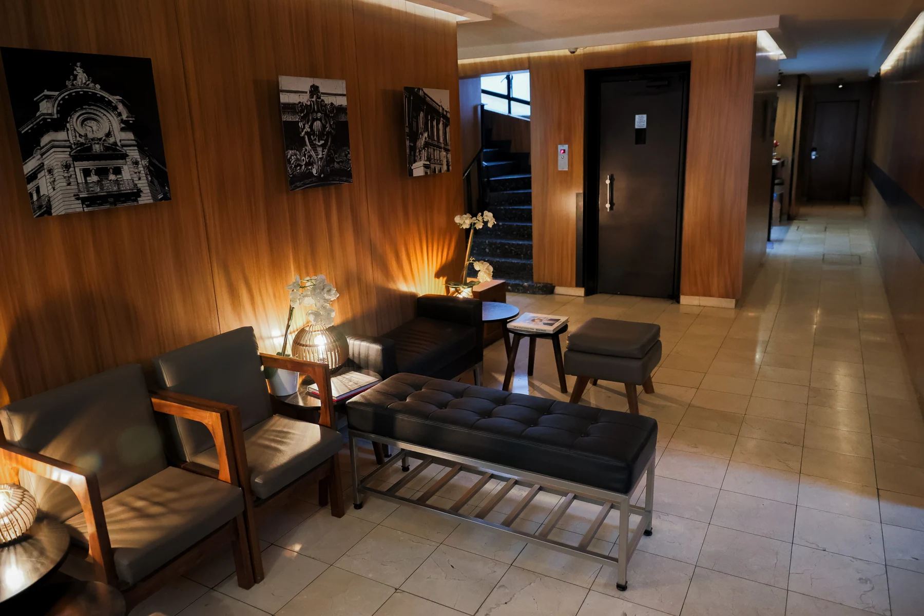 Lobby de Suites Havre en Ciudad de México, fotografiado por Ludovic Delot