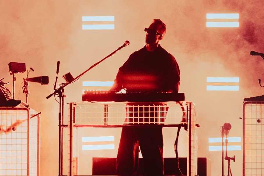 RÜFÜS DU SOL performing at Palacio de los Deportes in Mexico City, photographed by Ludovic Delot