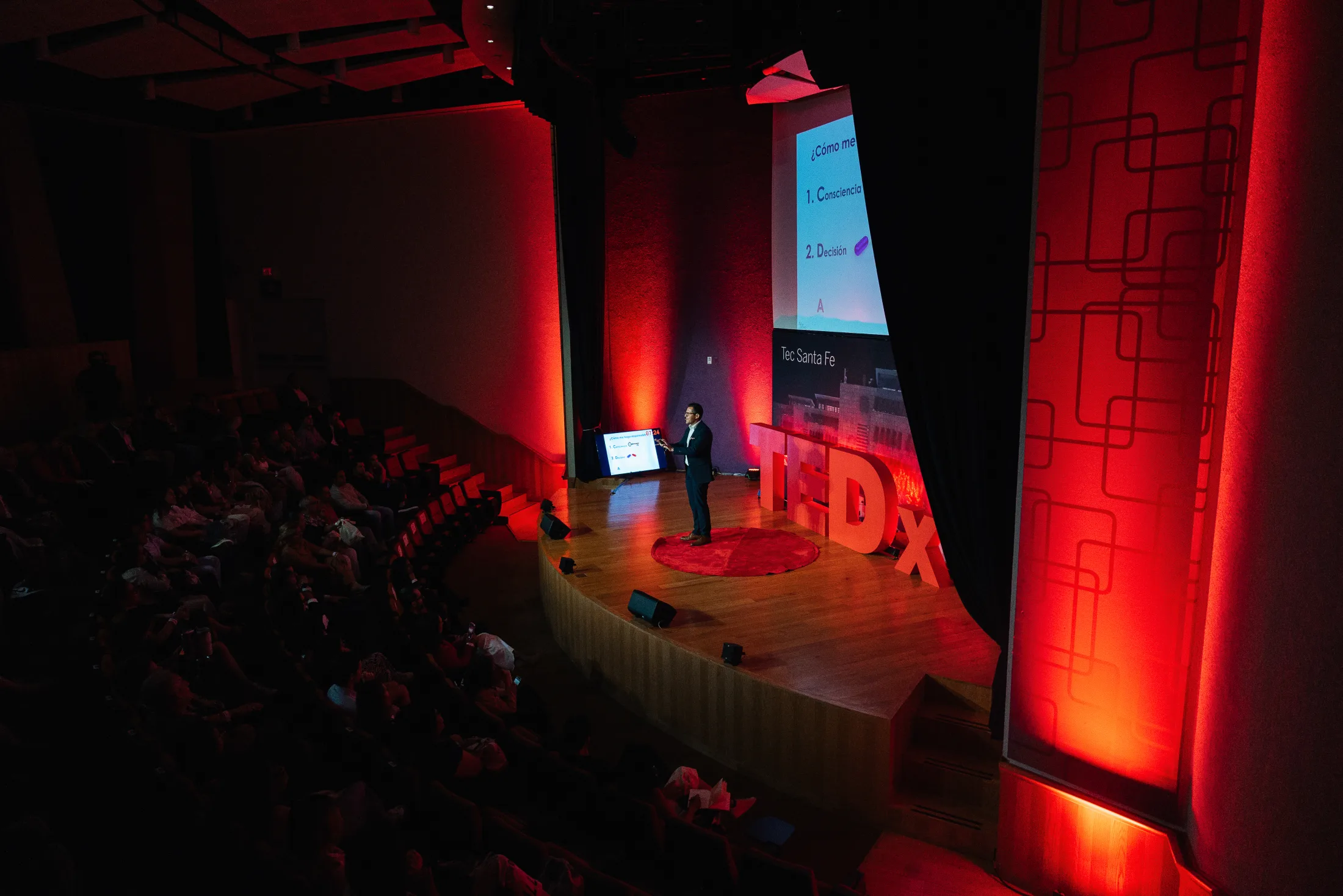 TEDx Tec Santa Fe event photograph by Ludovic Delot