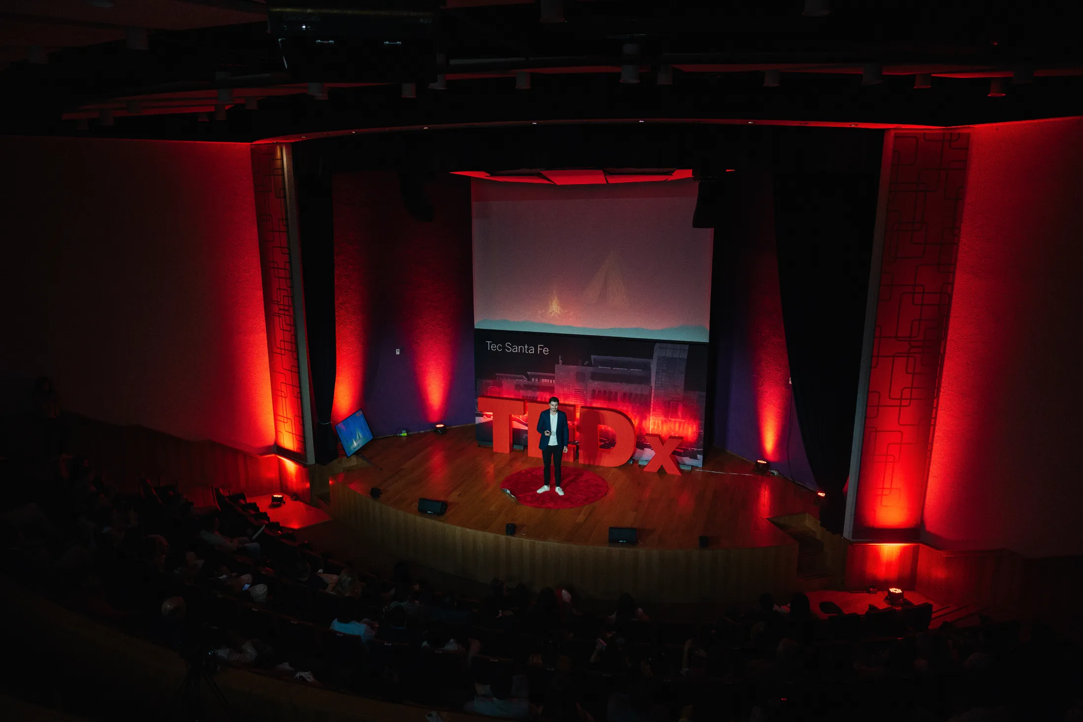 TEDx Tec Santa Fe event photograph by Ludovic Delot