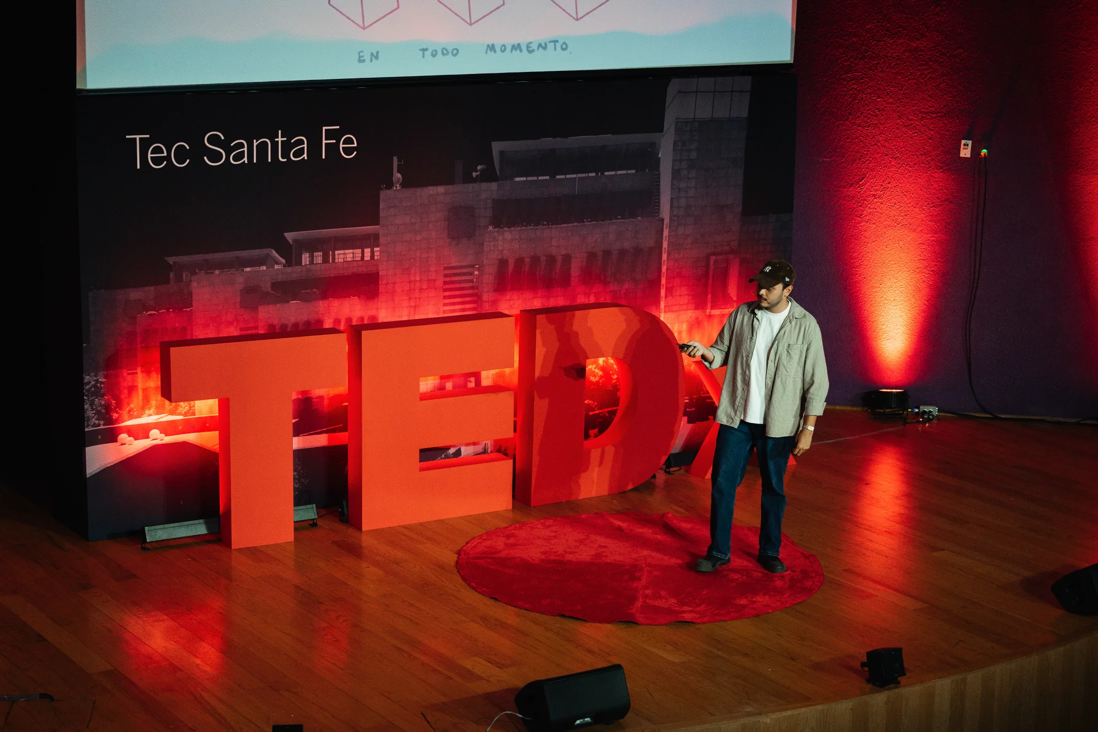 TEDx Tec Santa Fe event photograph by Ludovic Delot