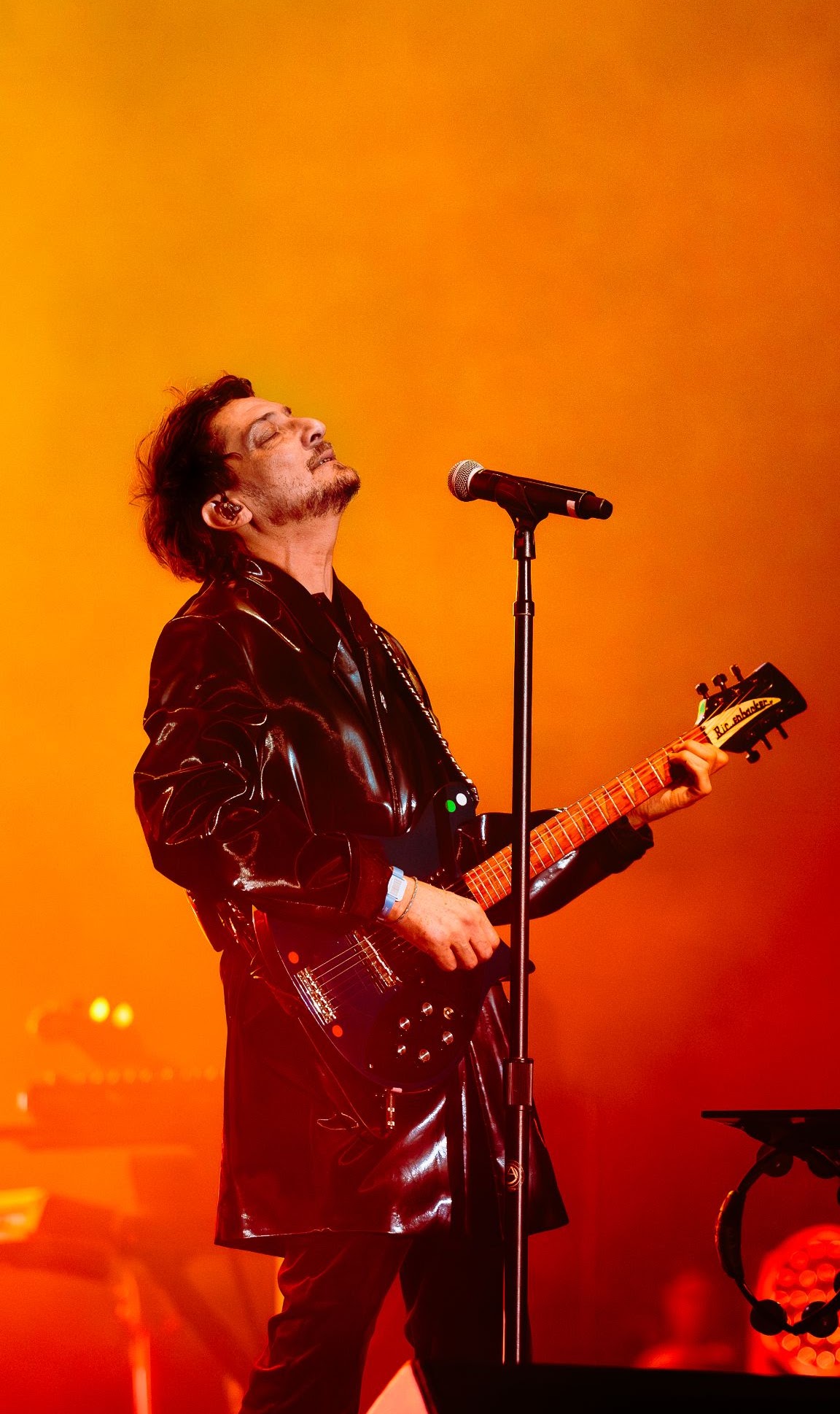 Zoé performing live, photographed by Ludovic Delot